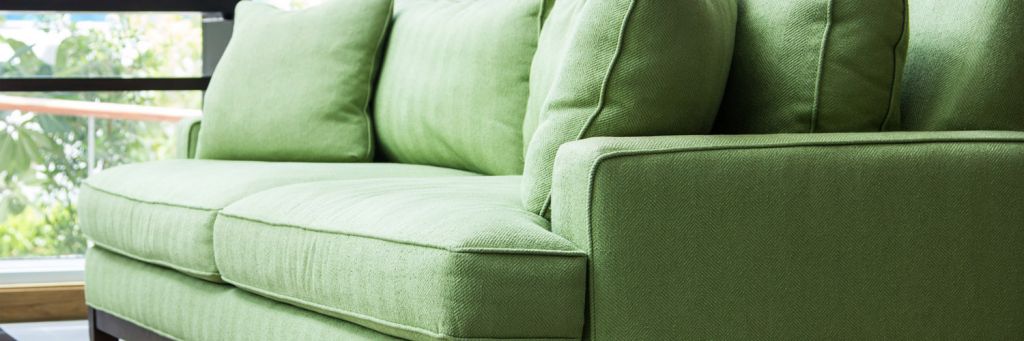 come scegliere il rivestimento del divano